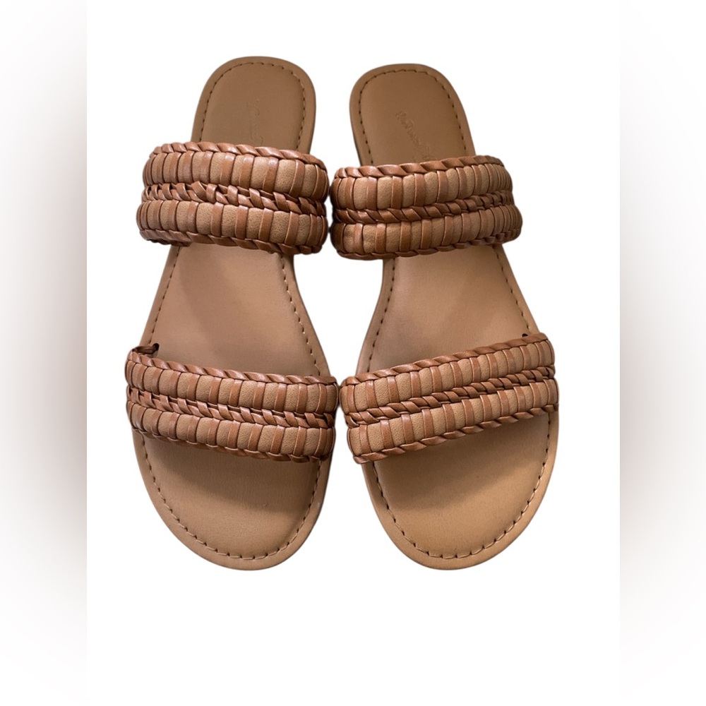 Universal thread sandal color: tan, size:  6